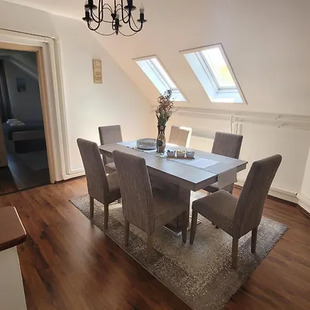 Apartament Szitakoeto